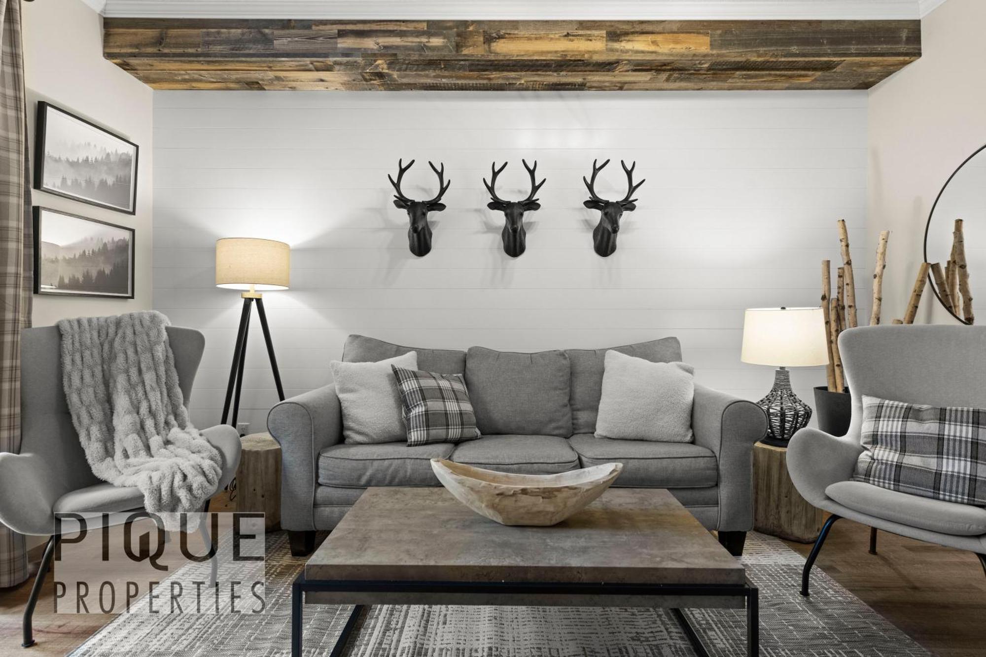 Mystic Mountain Chalet, Heated Outdoor Pool & Hot Tub, Free Parking, Fast Wifi! Canmore Eksteriør bilde